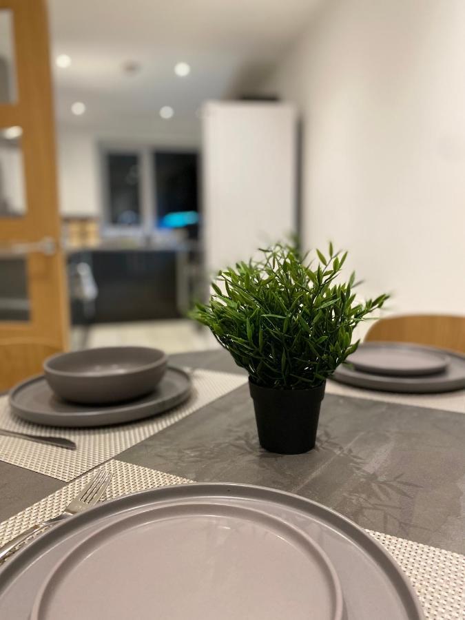 Spacious City Centre Property لانكاستير المظهر الخارجي الصورة